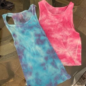 Cute TieDye (home made) crop tanks!